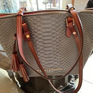 Dooney & Burke authentic